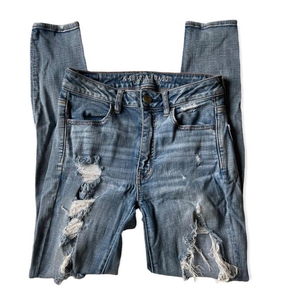 American Eagle High Waisted Jeans